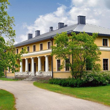 Kyyhkylae Hotel And Manor Mikkeli Bagian luar foto