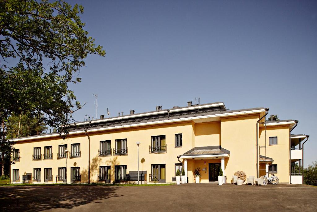 Kyyhkylae Hotel And Manor Mikkeli Bagian luar foto