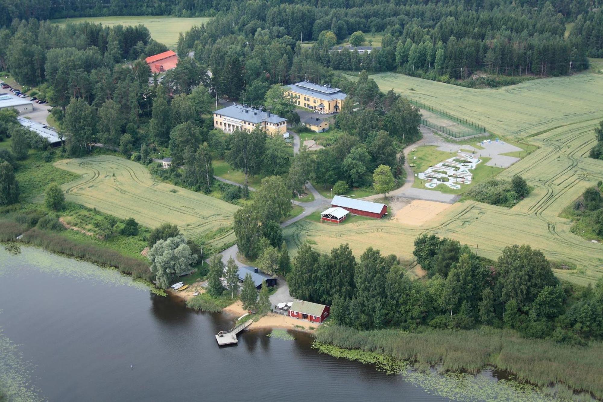 Kyyhkylae Hotel And Manor Mikkeli Bagian luar foto