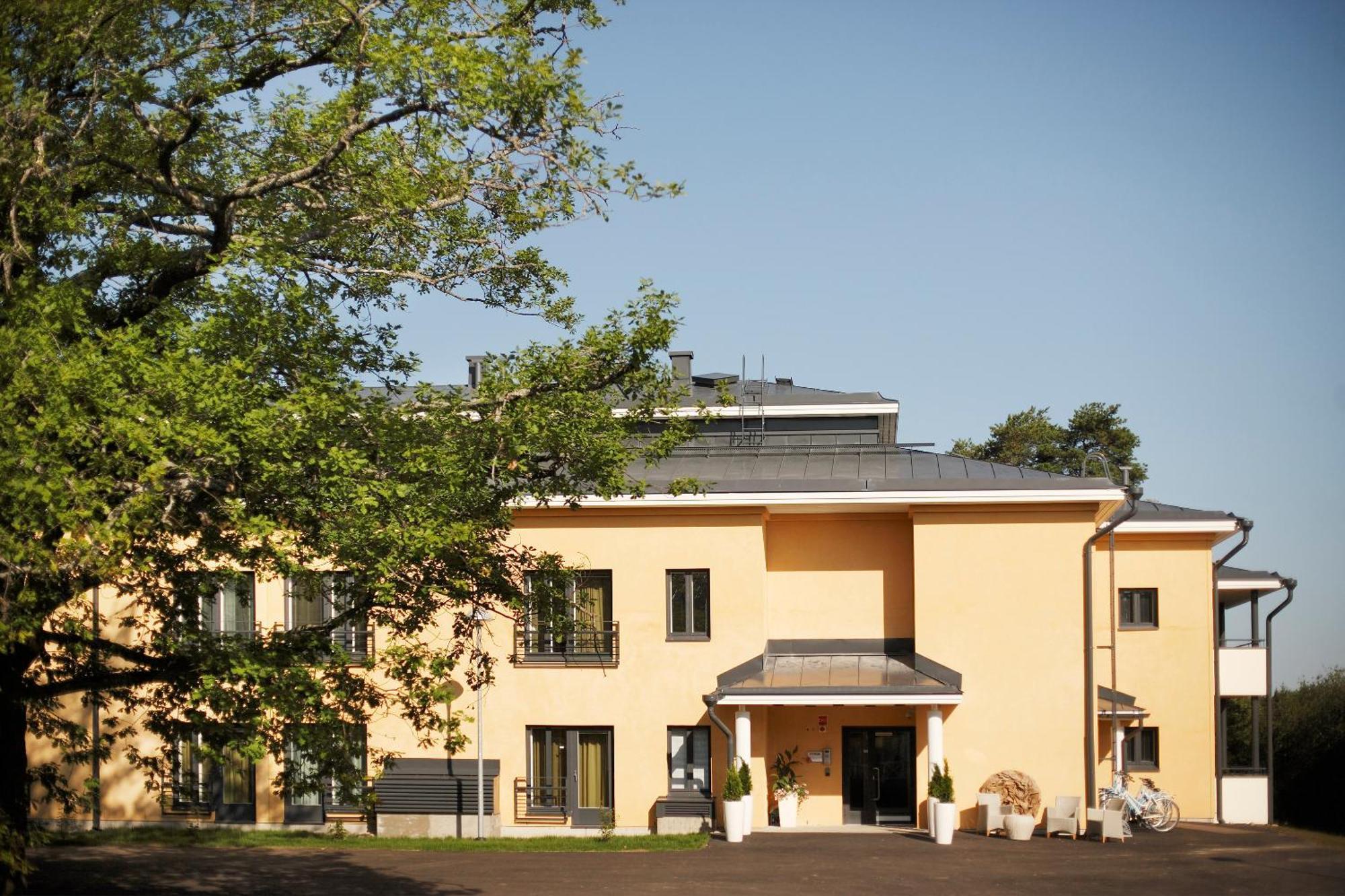 Kyyhkylae Hotel And Manor Mikkeli Bagian luar foto